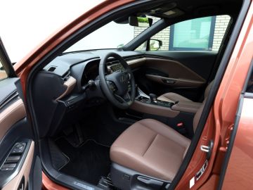 Lexus LBX
